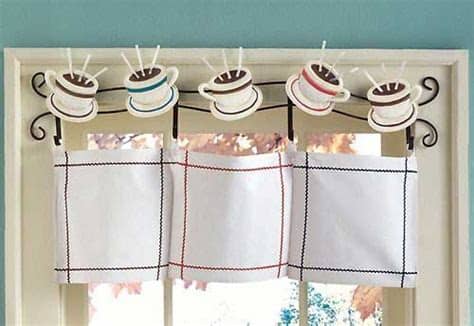 Si desea tener una longitud, anchura o estilo personalizado específico que le gustaría pedir, póngase en contacto conmigo. Alba Hogar: DeSdE Tu VeNtAnA (de la cocina)