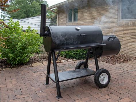 Be ready for a creative weekend as you try to. 8 Pics Homemade Charcoal Grill Plans And View - Alqu Blog