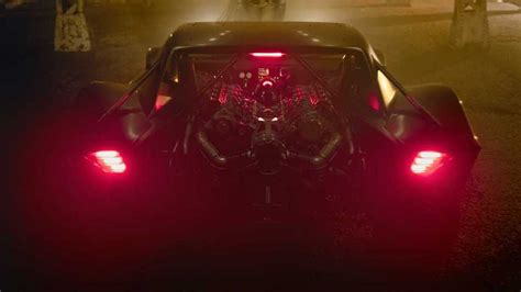 New Batmobile Looks Badder Than Ever In Latest Batman Trailer