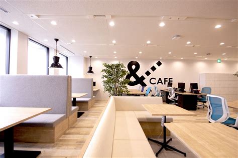 ＆cafe 自然なコミュニケーションが生まれるオープンオフィス ｜デザイナーズオフィスのヴィス Furniture Projects