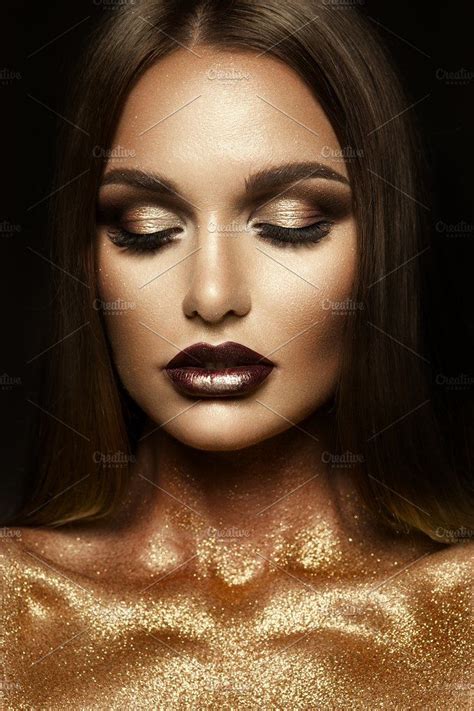 Beautyful Girl With Gold Glitter On Her Face Photos Beautyful Girl With Gold Glitter On Her Face