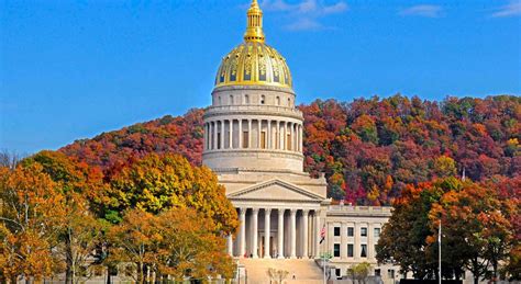 Charleston West Virginia Historic Capital With Nature And Entertainment