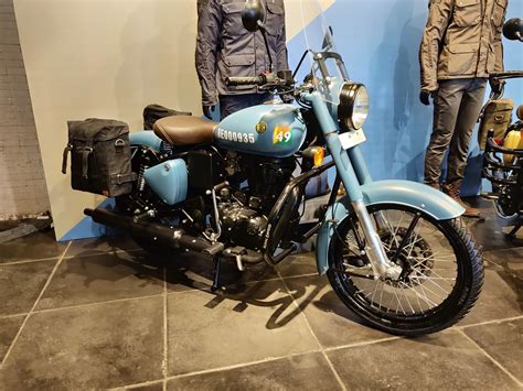 Royal Enfield Classic 350 Signals Edition Deliveries Commence