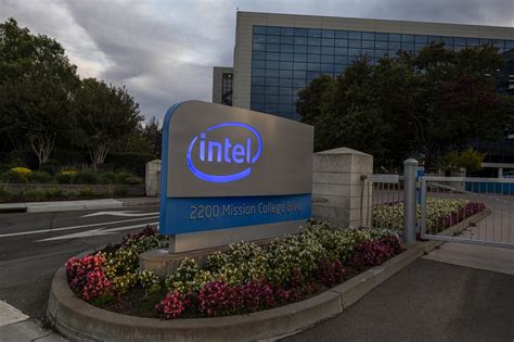 Intel Suspends All Operations In Russia Effective Immediately Ars