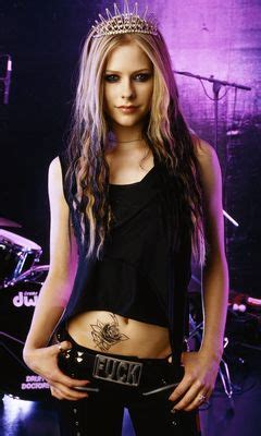 Avril Ramona Lavigne The Real Punkprin Wallpaper Download To Your Mobile From Phoneky