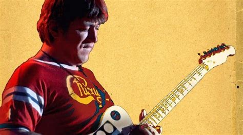 The Tragic Death Of Terry Kath Chicagos Guitarist