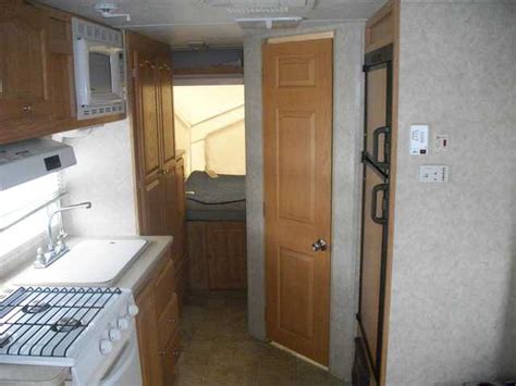 2006 Used Forest River Rockwood Roo 23b Travel Trailer In Kentucky Ky