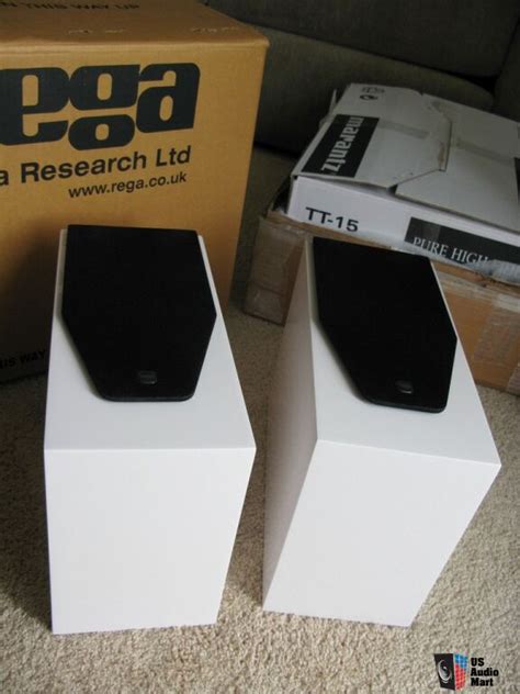 Rega Research Rs 1 Speakers Gloss White Mint Photo 670600 Us