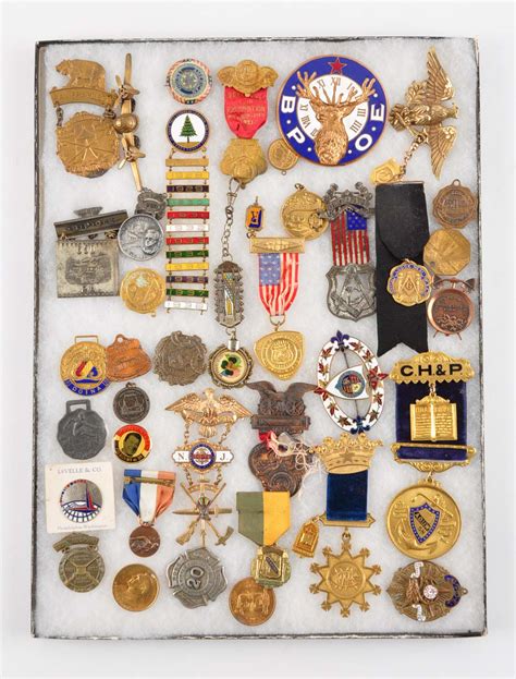Lot Detail Lot Of 42 Vintage Medals