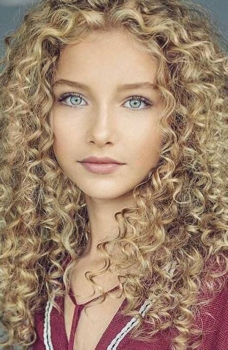 cute curly hair style and beauty