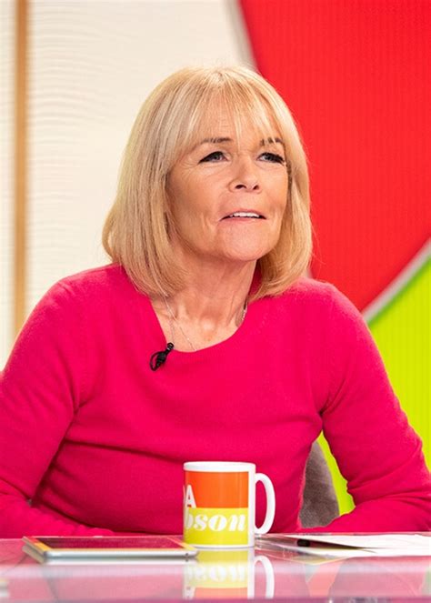 Linda patricia mary robson born 13 march 1958 is an english actress and presenter best known for playing tracey stubbs in the sitcom birds of a feather bet. Loose Women's Linda Robson Shares Rare Family Photo After ...
