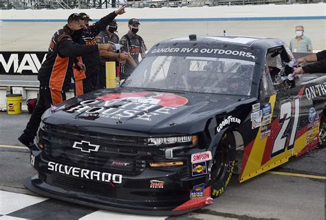 This is a list of tracks which have hosted a nascar race from 1948 to present. Zane Smith dominates the field in Dover for his second ...