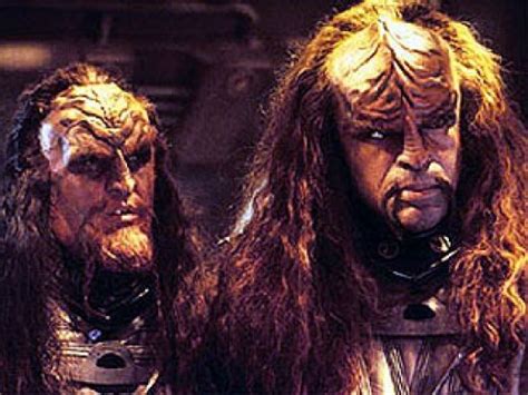 Martok And Worf Star Trek Klingon Star Trek Universe Star Trek Series