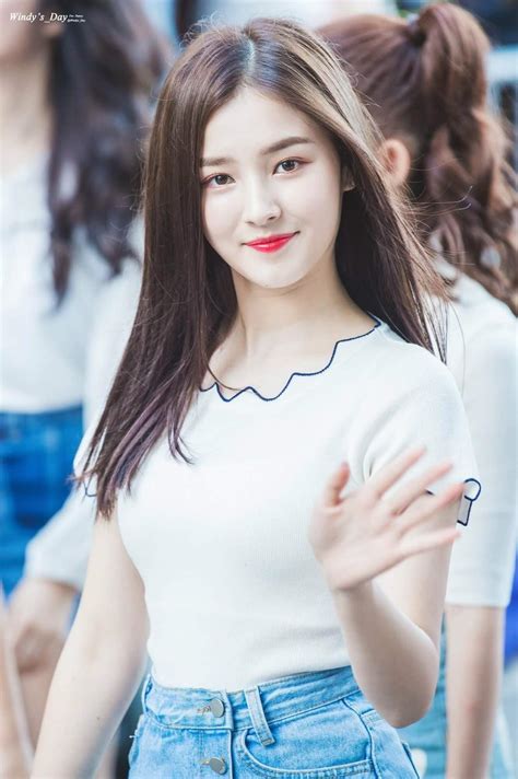 Momoland Nancy Beautiful Hot Sex Picture