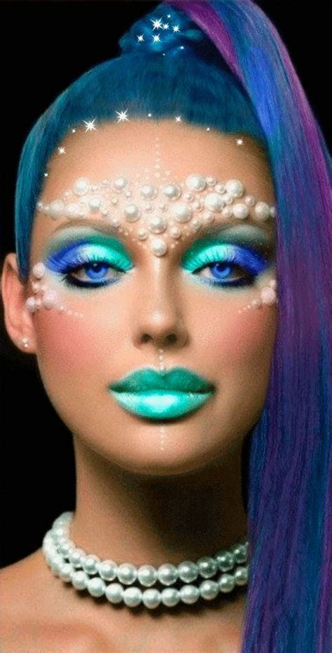 Pin By Fridas Cat On Green Color Futuristic Makeup Fashion Makeup Editorial Makeup