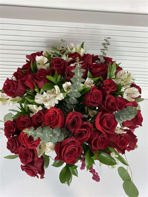 4 Dozen Red Roses In Irvine Ca Oc Flowers And Events
