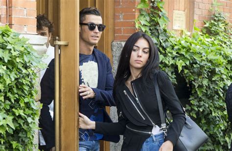 Cristiano Ronaldo And Georgina Rodriguez Reveal Gender Of Their Unborn