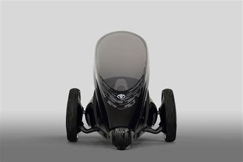 Toyota Fv2 Concept Car Body Design