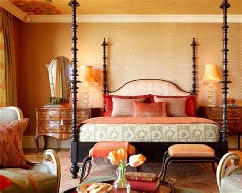 Throw in a few golden accents here and there to create a another tip to decorate your bedroom with moroccan inspiration without completely committing to the theme is to adopt a more mediterranean approach. Sumptuous Moroccan Themed Bedroom Designs - Rilane