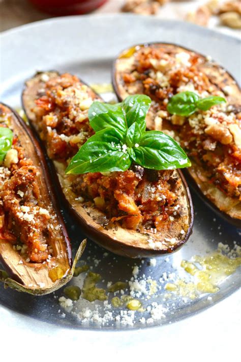 Fiszkoteka, your checked english italian dictionary! Italian Eggplant with Walnut Stuffing - Ciao Chow Bambina