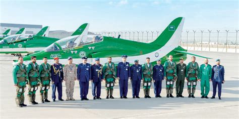 فريق الصقور السعودية يشارك بـ7 طائرات في معرض دبي للطيران