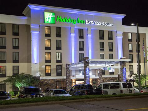 Holiday Inn Express And Suites Nashville Southeast Antioch Hotel In