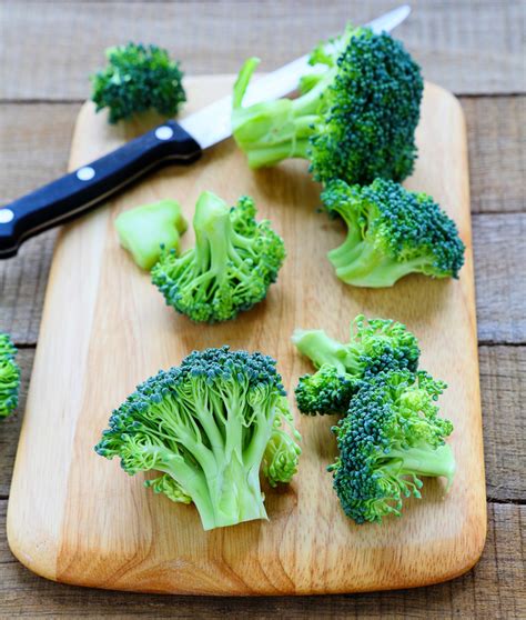 The word broccoli originates from the italian word 'broccolo'. Broccoli florets: about, nutrition data, photos, where ...