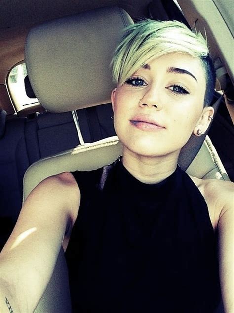 I Dont Care What Anyone Says I Like Her Hair Like This Miley Cyrus Hair Miley Cyrus Short