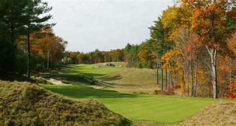 Over the years, at country house weddings we have seen many wonderful ceremonies, inspired by different topics, including historical eras, movies and colour palettes. Boston Golf Club in Hingham, Massachusetts, USA | Golf Advisor