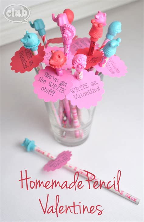 Outdoor picnics aren't often a reality with valentine's day weather, but you can easily put together an indoor one instead. Easy Homemade Valentines Card Idea for Kids | Club Chica ...
