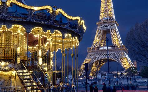 17 Gorgeous Photos Of The Eiffel Tower At Night Travel Leisure