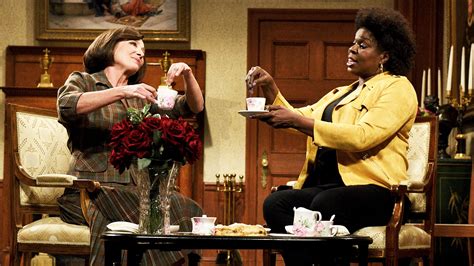Watch Saturday Night Live Highlight Etiquette Lesson Nbc Com