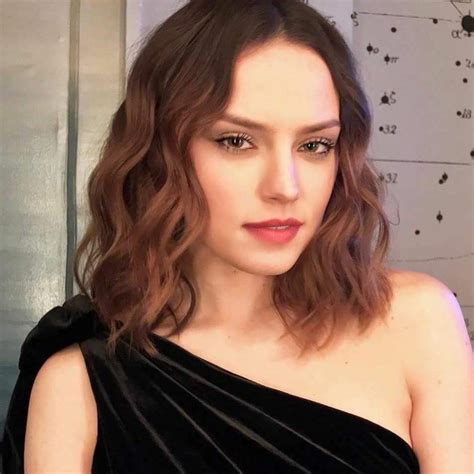 That Look From Daisy Ridley Could Make Me Cum In My Pants Scrolller