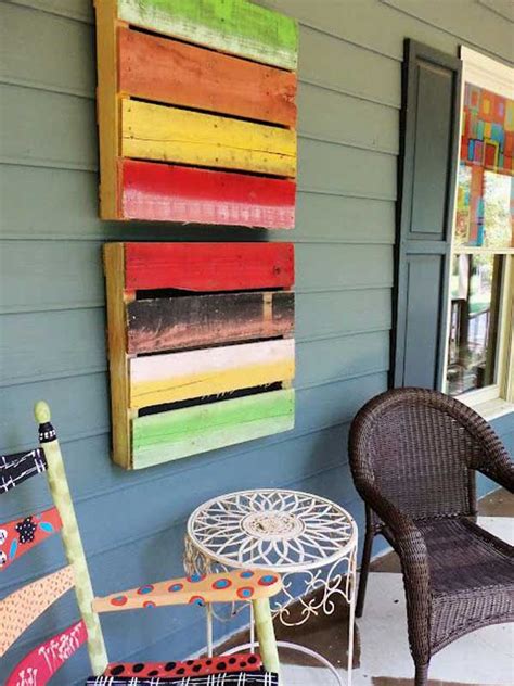 20 Recycled Pallet Wall Art Ideas For Enhancing Your Interior