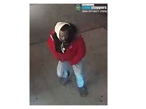 Woman Shoved Man Punched In Random Midtown Attack Police Say