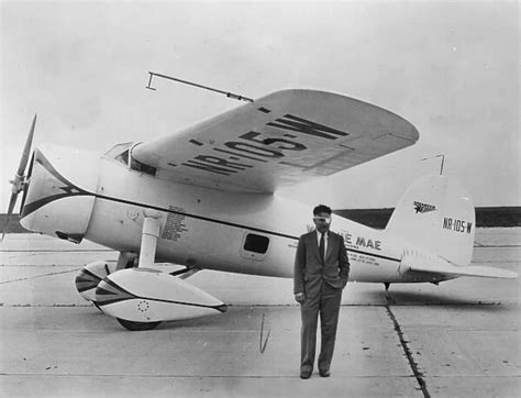 Wiley Post With The Lockheed Vega Winnie May 1194652 Framed Prints