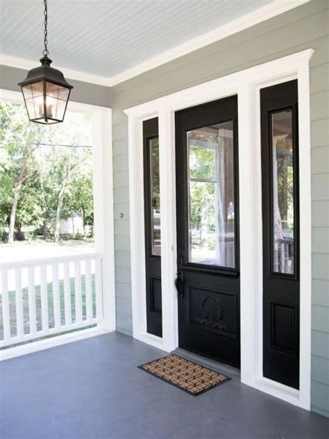 22 Stunning Black Front Door Inspirations Thetarnishedjewelblog Exterior Paint Colors For