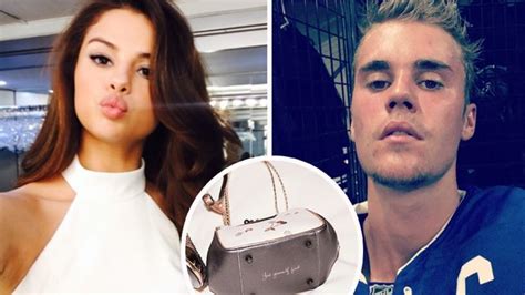 After spending thanksgiving apart, justin bieber and selena gomez reunited for a romantic date night at the montage hotel in beverly hills following their. Did Selena Gomez Hide A Message To Justin Bieber In Her ...
