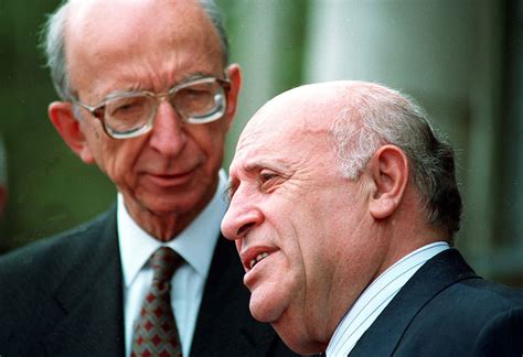 Süleyman demirel, politician and civil engineer who served seven times as prime minister of turkey born into a peasant family, demirel graduated in 1948 from the technical university of istanbul as an. Turkey's 9th President Süleyman Demirel passes away at 91 ...