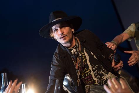 Johnny Depp Asks Glastonbury Crowds When Was The Last Time An Actor