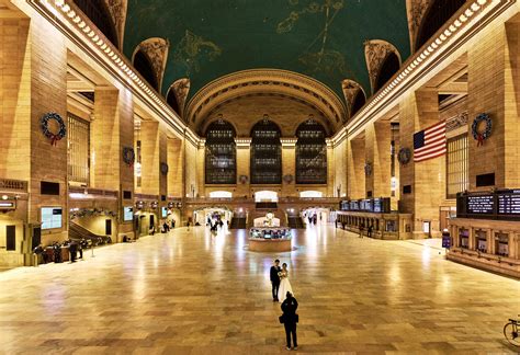 Grand Central Terminal At 630am Christmas Eve 2017 Imaged As A 14