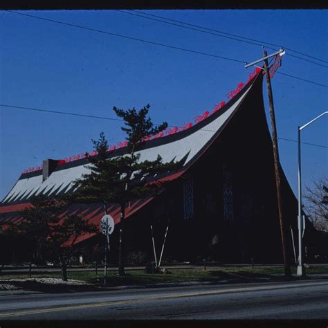 7 Stores And Shopping Centers Anyone Who Grew Up In Columbus Remembers