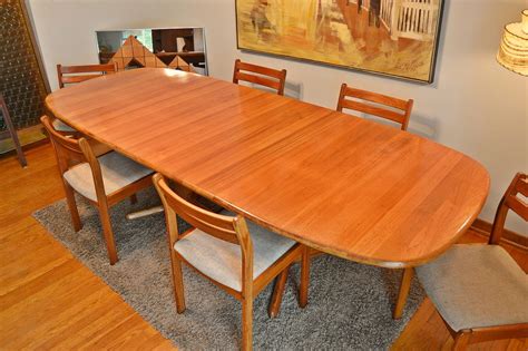 Mid Century Solid Teak Danish Dining Table And 6 Chairs By Arhaus
