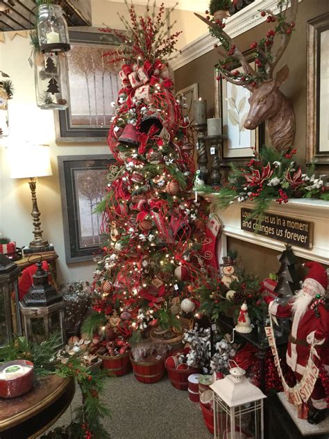 Watch this video if you would like to know how i made this map on a piece of burlap. Red burlap and cotton tree | Burlap christmas tree ...