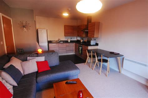 1 bedroom student flat manchester. 1 Bedroom Flat Let in Manchester, M20