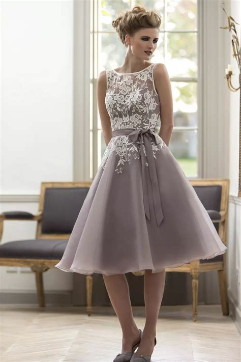 M570 Vintage Style Short Lace Bridesmaids Dress True Bridesmaids