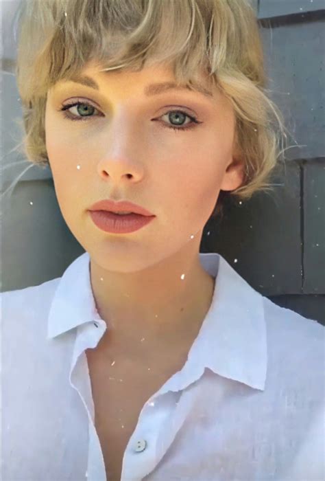 Taylor Swift Folklore Taylor Swift Natural Makeup Looks Bridesmaid Hair