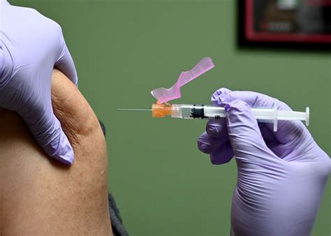 Cdc Director Says Flu Vaccine Will Be Important Defense Against