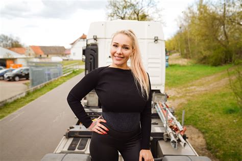 Sabrina Reiter Trucker Babes Steckbrief Und Videos