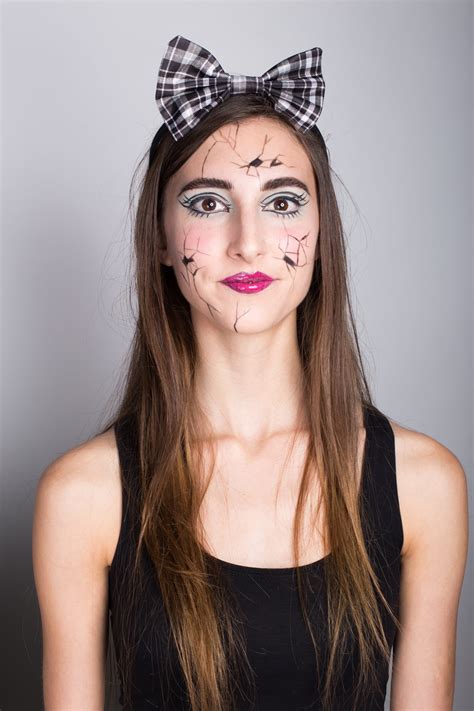 Easy Halloween Costume Ideas With Eyeliner Popsugar Beauty